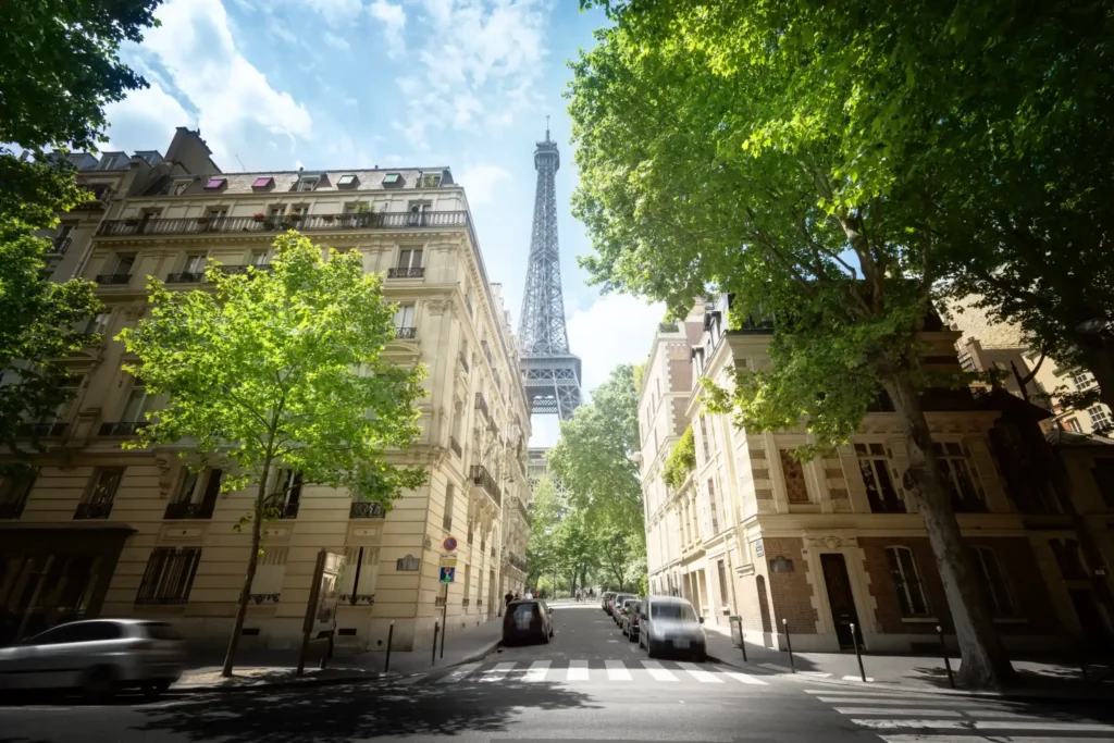 4 cheapest hostels in Paris
